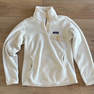 Patagonia Sherpa white half bottom up